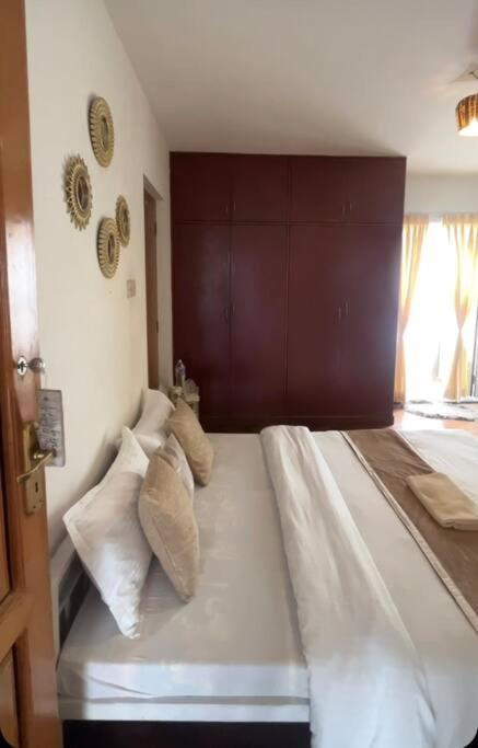 Ghost Villa Pokhara With Mountain View 20Mins From Main Area Ranipauwa Exterior photo