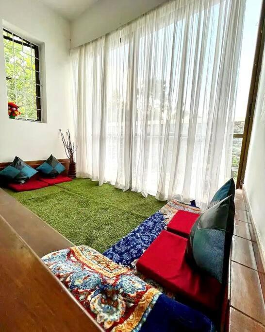 Ghost Villa Pokhara With Mountain View 20Mins From Main Area Ranipauwa Exterior photo