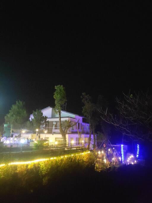 Ghost Villa Pokhara With Mountain View 20Mins From Main Area Ranipauwa Exterior photo