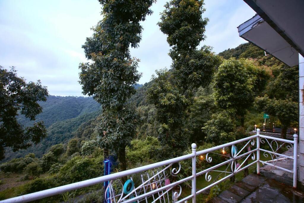 Ghost Villa Pokhara With Mountain View 20Mins From Main Area Ranipauwa Exterior photo