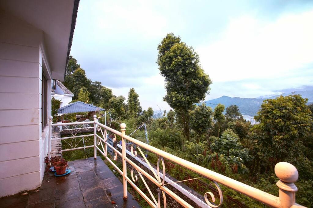 Ghost Villa Pokhara With Mountain View 20Mins From Main Area Ranipauwa Exterior photo